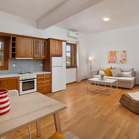 Apartment Seaview Comfy Flat In - Walk To Andros Town
