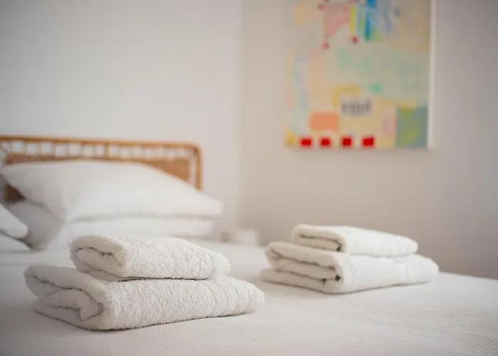 Апартаменты Seaview Comfy Flat In - Walk To *